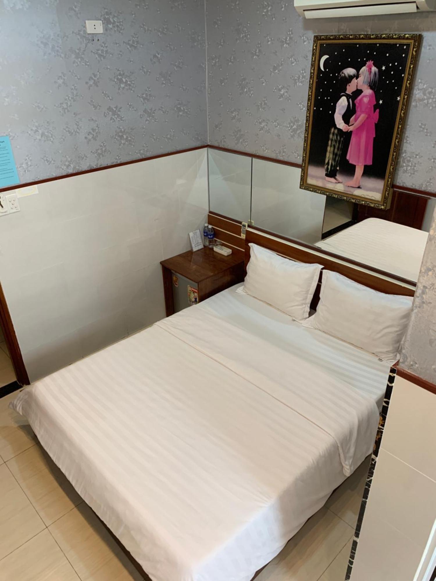 Hotel Khach San Kim Hung 2 à Bac Lieu Extérieur photo